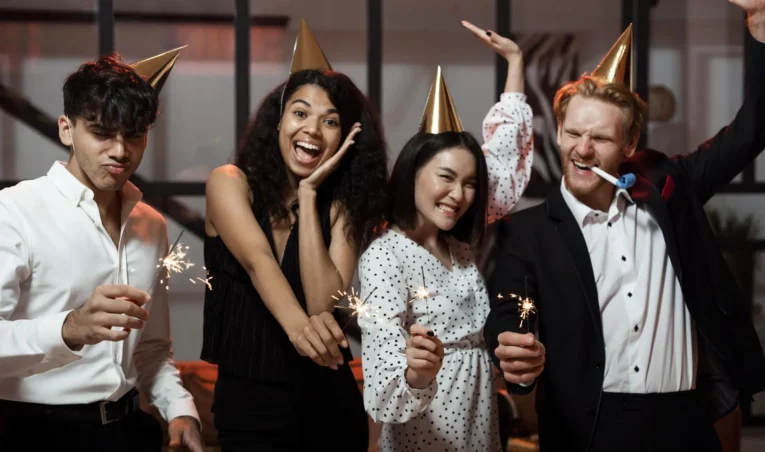 Взриви Очакванията: Парти Приключение във Funky Monkeys